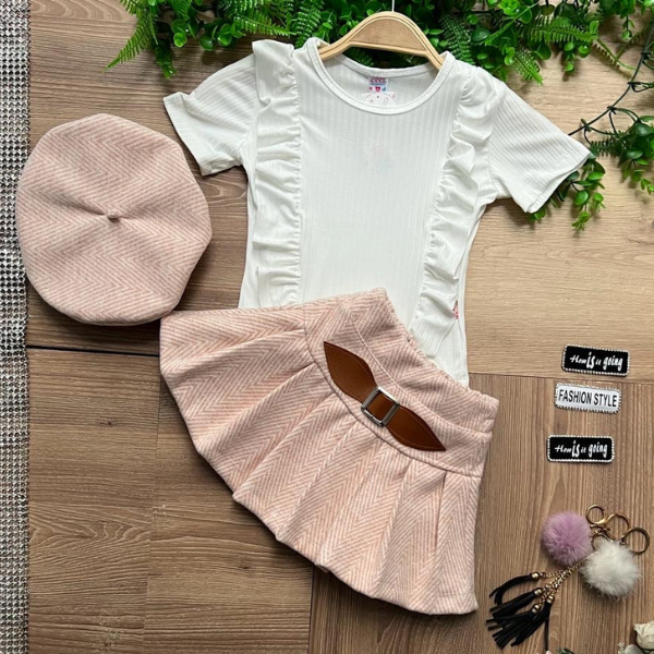 Conjunto Roma, tres piezas con boina